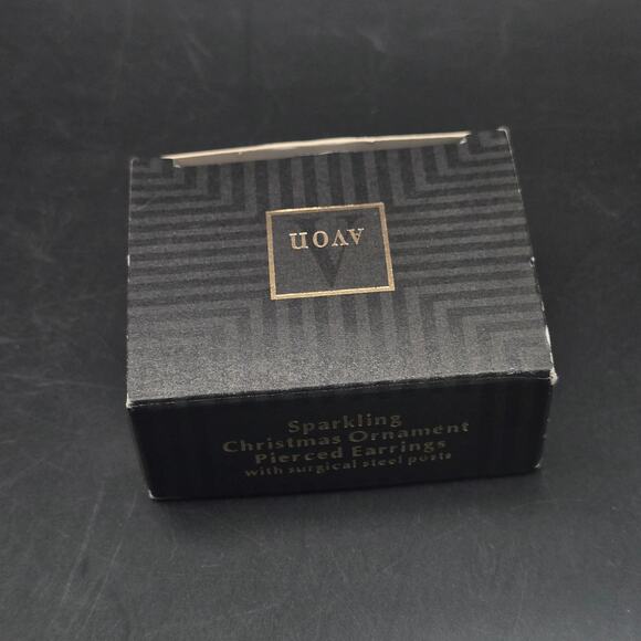 Avon 1993 Sparkling Christmas Ornament Earrings Studs Post Rhinestone Vintage - Picture 6 of 10